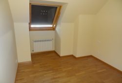 Dúplex de 2 dormitorios, Piringalla