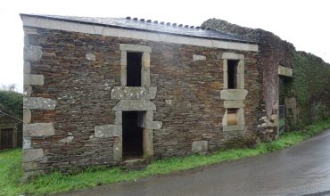 Casa de piedra, Esperante
