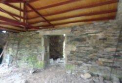 Casa de piedra, Esperante