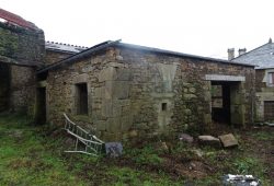 Casa de piedra, Esperante