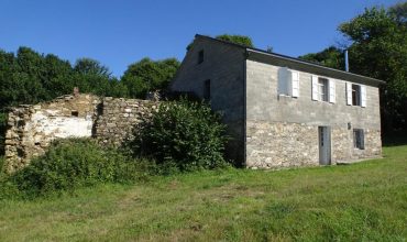 Casa de piedra de 4 dormitorios, Duancos-Castro de Rei