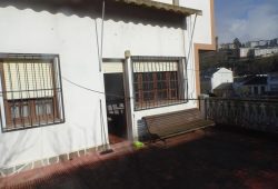 Chalet de 5 dormitorios, Ctra. Vieja de Santiago – Piugos