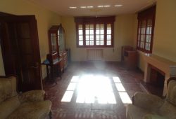 Chalet de 5 dormitorios, Ctra. Vieja de Santiago – Piugos