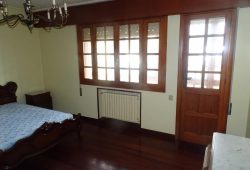 Chalet de 5 dormitorios, Ctra. Vieja de Santiago – Piugos