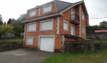 Chalet de 5 dormitorios, Ombreiro