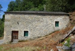 Casa de Piedra, Láncara