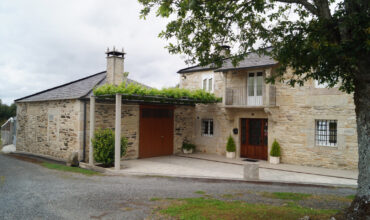 Casa de piedra, Santalla de Devesa