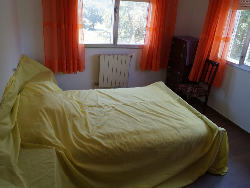 Chalet de 4 dormitorios, Marco-Monterroso
