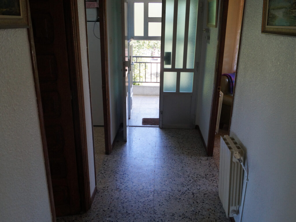 Chalet de 4 dormitorios, Marco-Monterroso