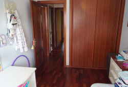 Piso de 3 dormitorios, Calzada das Gándaras