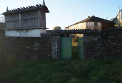 Casa de piedra, Lousadela