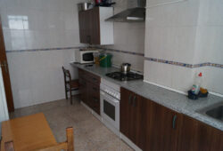 Piso de 4 dormitorios, Río Navia