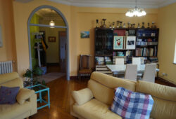 Piso de 3/4 dormitorios, Calle Pontevedra