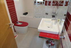 Chalet de 7/8 dormitorios, San Martín de Guillar