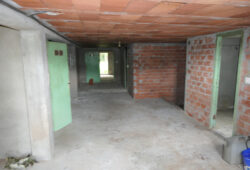Chalet individual de 4 dormitorios, Martúl – Outeiro de Rei