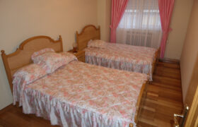 Piso de 4 dormitorios, Piringalla