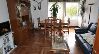 Piso de 3 dormitorios,  Rúa  Monte Faro