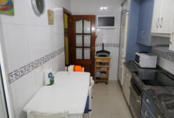 Piso de 3 dormitorios,  Rúa  Monte Faro