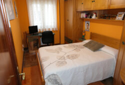 Piso de 3 dormitorios,  Rúa  Monte Faro