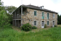 Casa de piedra, Gaibor-Begonte