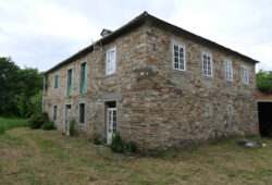 Casa de piedra, Gaibor-Begonte