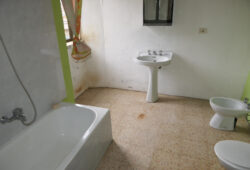 Casa de piedra, Gaibor-Begonte