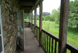Casa de piedra, Gaibor-Begonte