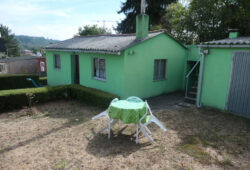 Casa de 2 dormitorios, Ombreiro