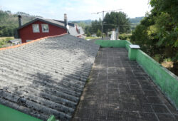 Casa de 2 dormitorios, Ombreiro