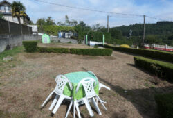 Casa de 2 dormitorios, Ombreiro