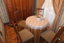 Piso ático de 3 dormitorios, Yáñez Rebolo