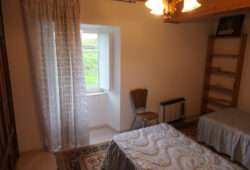 Casa pareada de 2 dormitorios, Becerreá