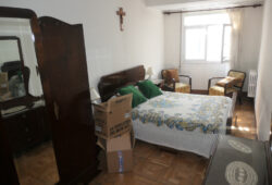 Piso de 4 dormitorios, Río Navia