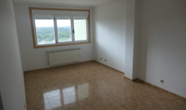 Apartamento de 2 dormitorios, Avda. de Lugo-Monterroso