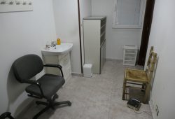 Local comercial con entreplanta, Curros Enríquez