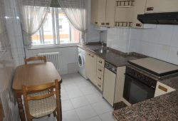 Piso de 4 dormitorios, Avda. de La Coruña