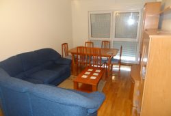 Apartamento de 2 dormitorios, Rúa Ameneiro