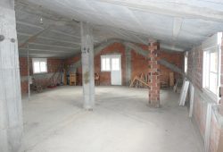 Chalet de 4 dormitorios, Currás-Friol