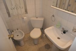 Piso de 3 dormitorios, Calle Cornubia