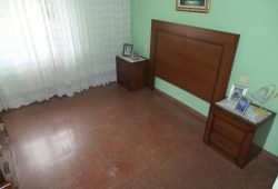 Piso de 3 dormitorios, Calle Cornubia