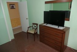 Piso de 3 dormitorios, Calle Cornubia