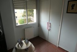 Piso de 3 dormitorios, Calle Cornubia