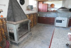 Chalet individual de 5 dormitorios, Calde