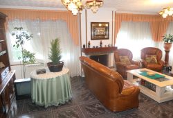 Chalet individual de 5 dormitorios, Calde