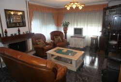 Chalet individual de 5 dormitorios, Calde