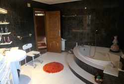 Chalet individual de 5 dormitorios, Calde