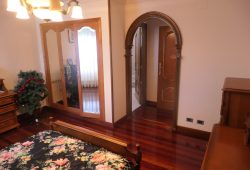 Chalet individual de 5 dormitorios, Calde