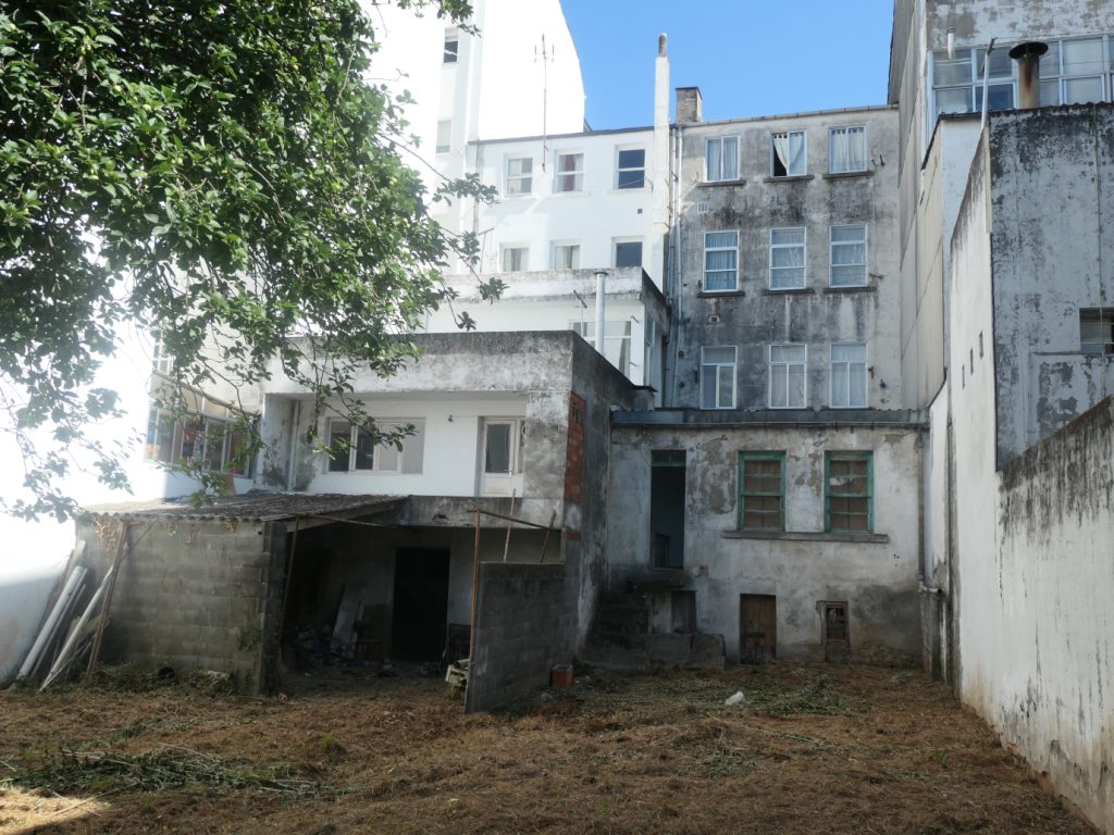 Edificio con 6 viviendas, Lamas de Prado Edificio con 6 viviendas, Lamas de Prado