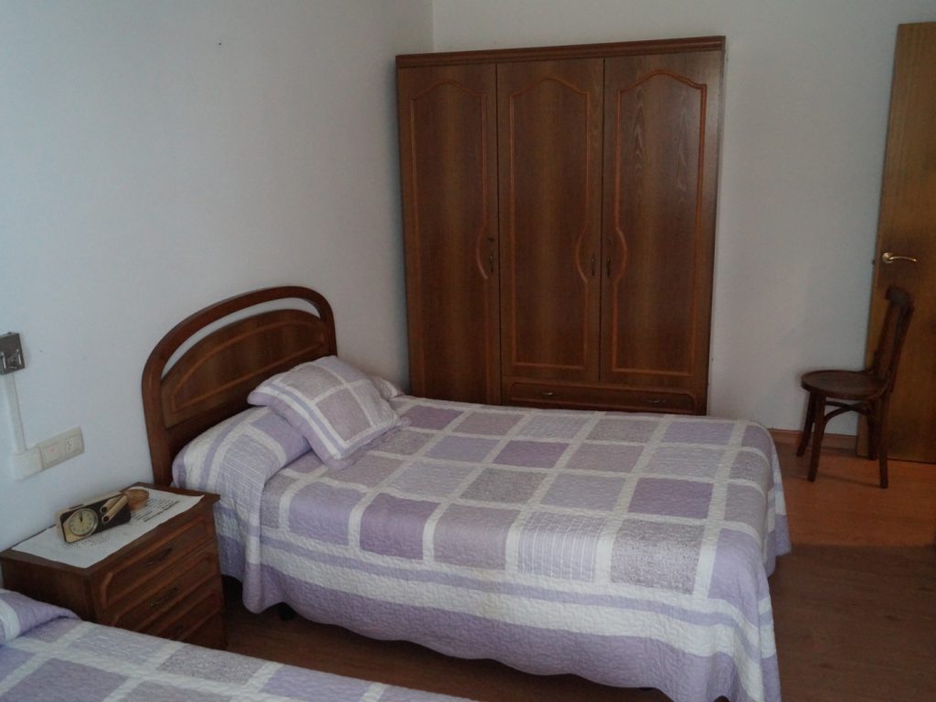 Casa pareada de 8/9 dormitorios, Guitiriz Casa pareada de 8/9 dormitorios, Guitiriz