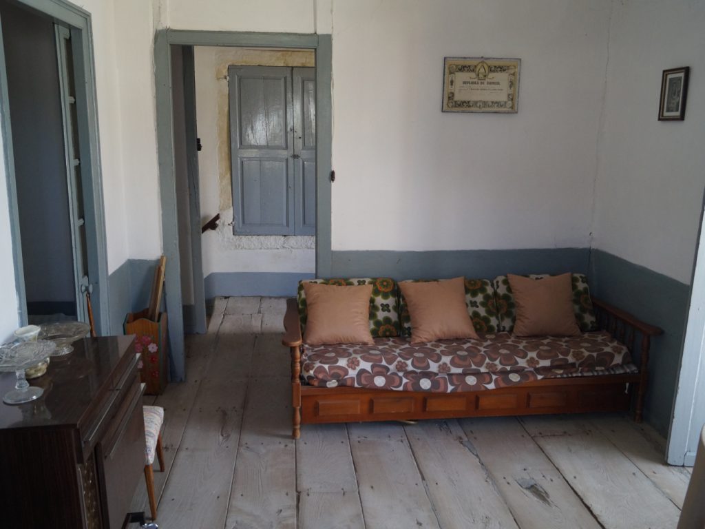 Casa pareada de 8/9 dormitorios, Guitiriz Casa pareada de 8/9 dormitorios, Guitiriz